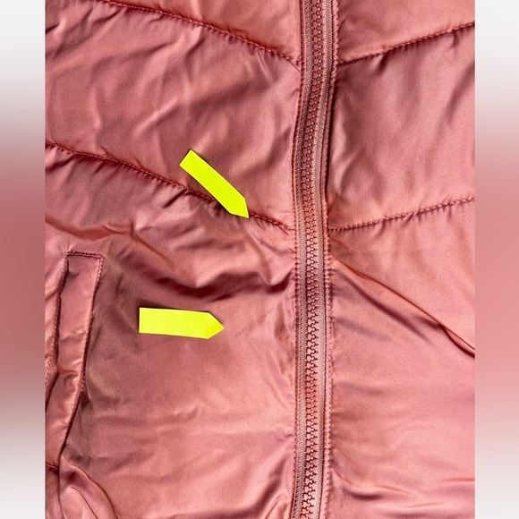 Swiss Tech Plush Pink Puffer Jacket - Picture 6 of 6